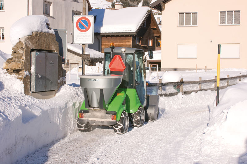 City Ranger 2260 s agregátom na solenie, so šírkou rozmetania 1-5m (57,6 km)